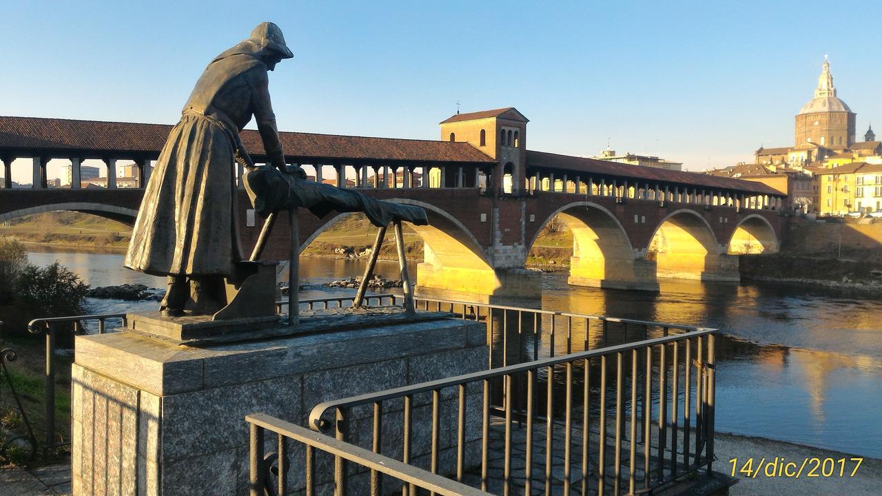 L'Ape In Corte Casa Di Campagna, Via Francigena Stanze E Colazione Vaccarizza Eksteriør bilde